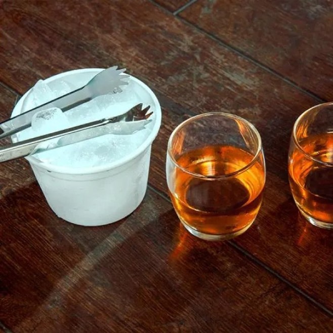 Kit Whisky com Balde 4 Pçs Personalizado 